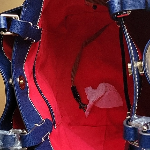 Brand new Dooney & Bourke Saffiano Leather Tote Small Flynn Marine - Picture 6 of 8